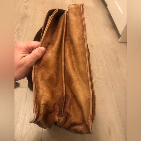 Wilson’s Leather brown Laptop Messenger Bag and Briefcase Unisex - Picture 15 of 16